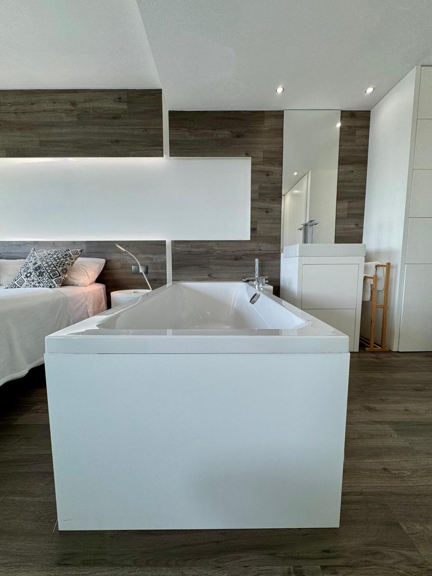Vista Ria Premium Piano Y Banera Relax